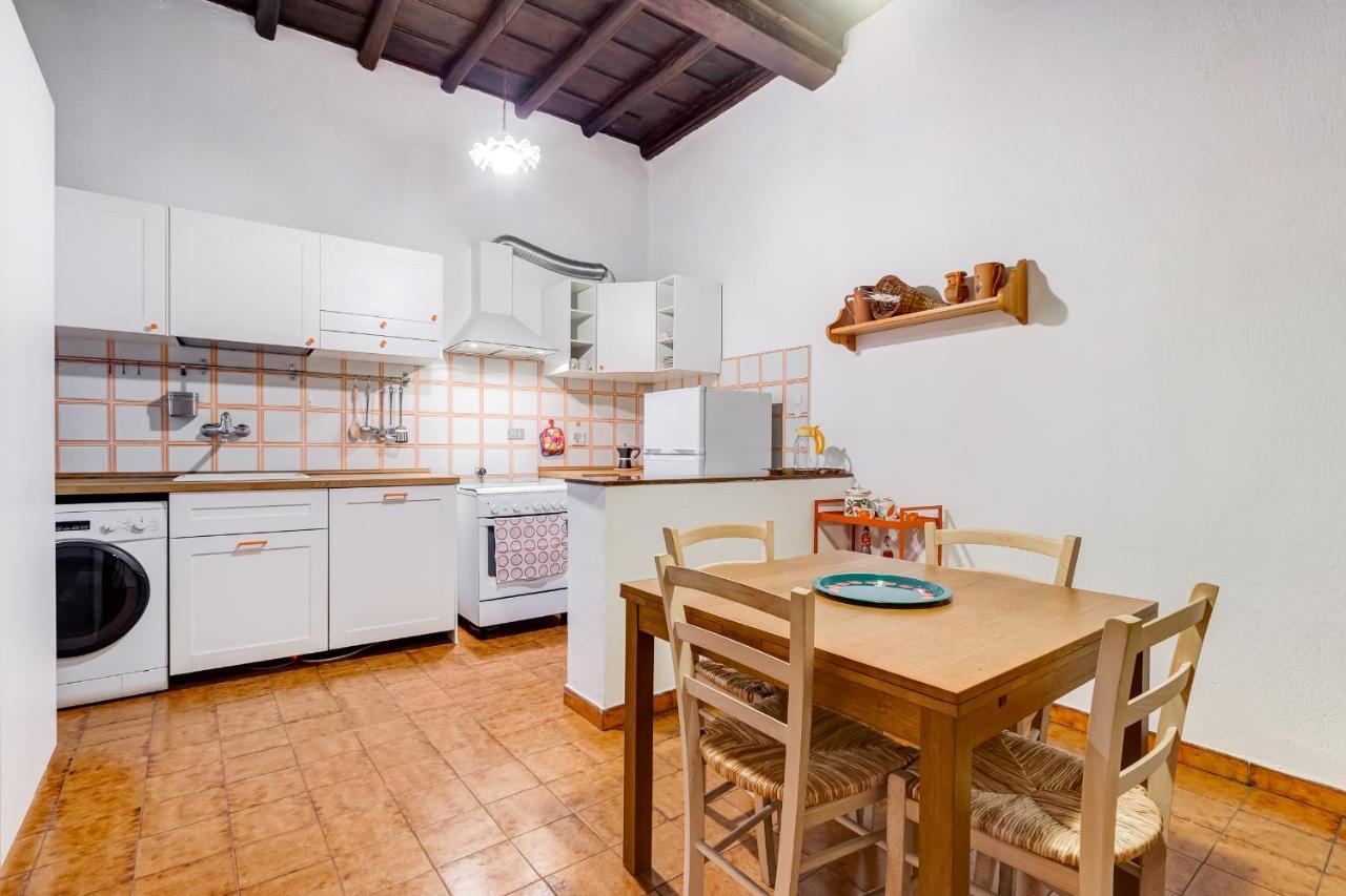 Spanish Steps Spacious Apartment โรม ภายนอก รูปภาพ
