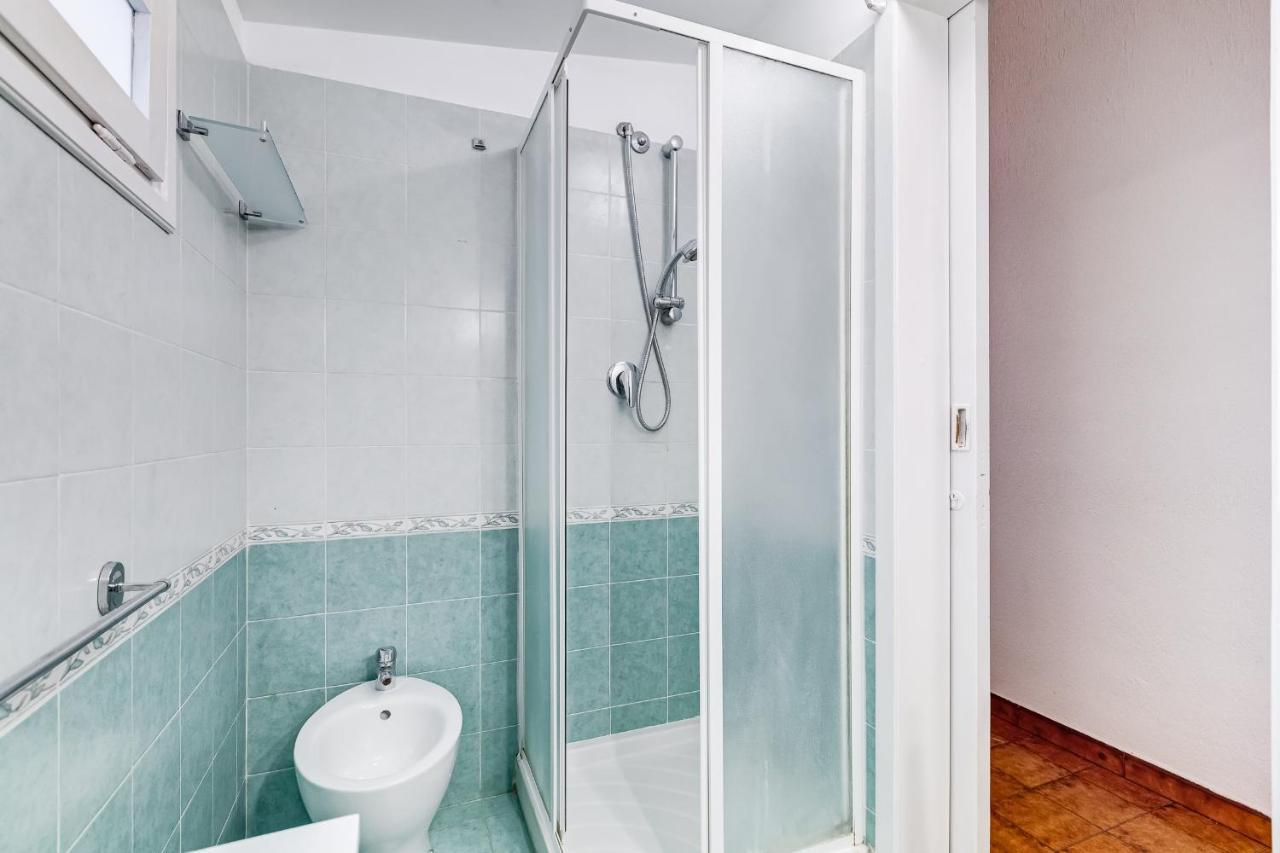 Spanish Steps Spacious Apartment โรม ภายนอก รูปภาพ